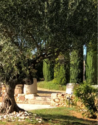 Rénovation de qualité d'un bastidon de hameau à Roussillon en Luberon