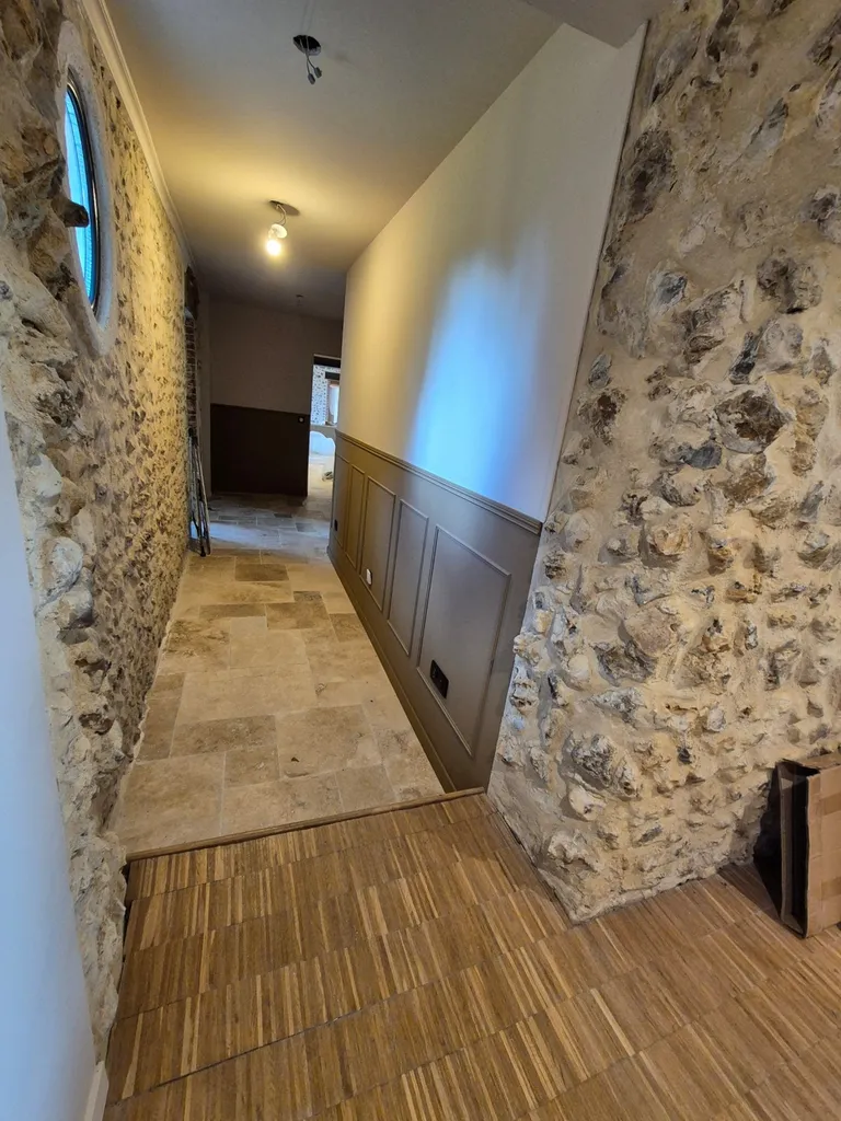 Rénovation d'un pavillon tout en couleurs, entre Alençon et Verneuil d'Avre et d'Iton