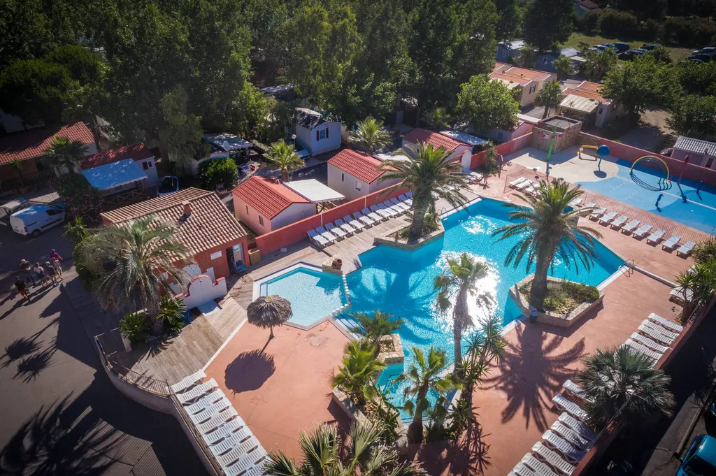 camping et piscine chauffée pour un week-end proche du Cap d'Agde à Vias