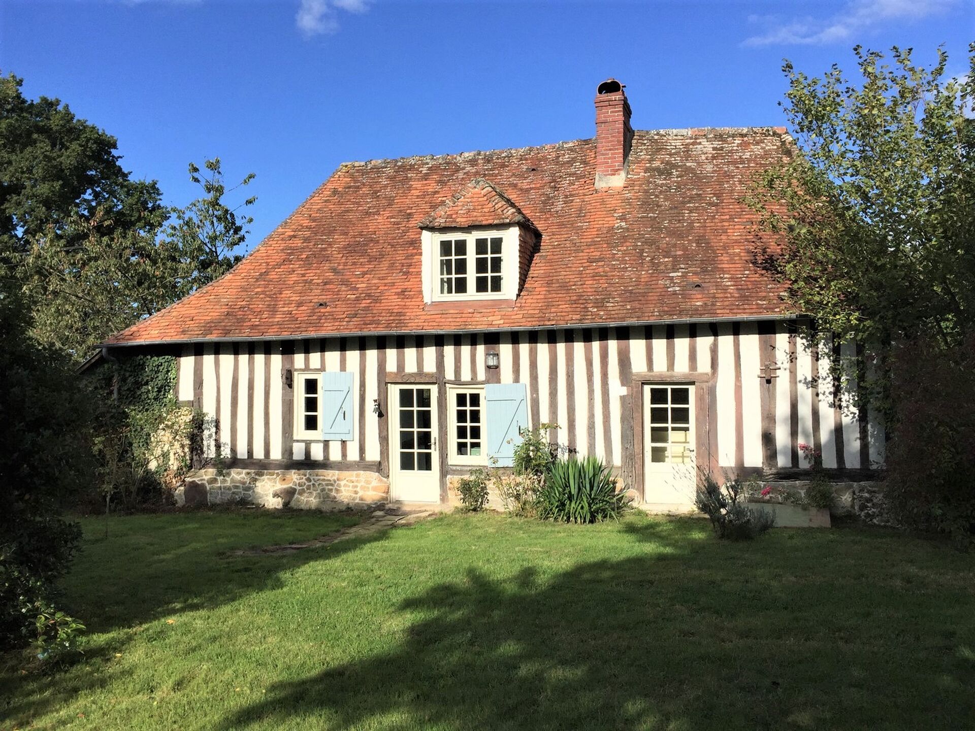 maison normande à vendre près de Deauville, agence immobilière Terres et Demeures de Normandie de Lisieux
