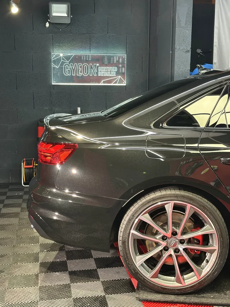 Detailing automobile Audi S4 spécialiste du traitement céramique sur Lyon 