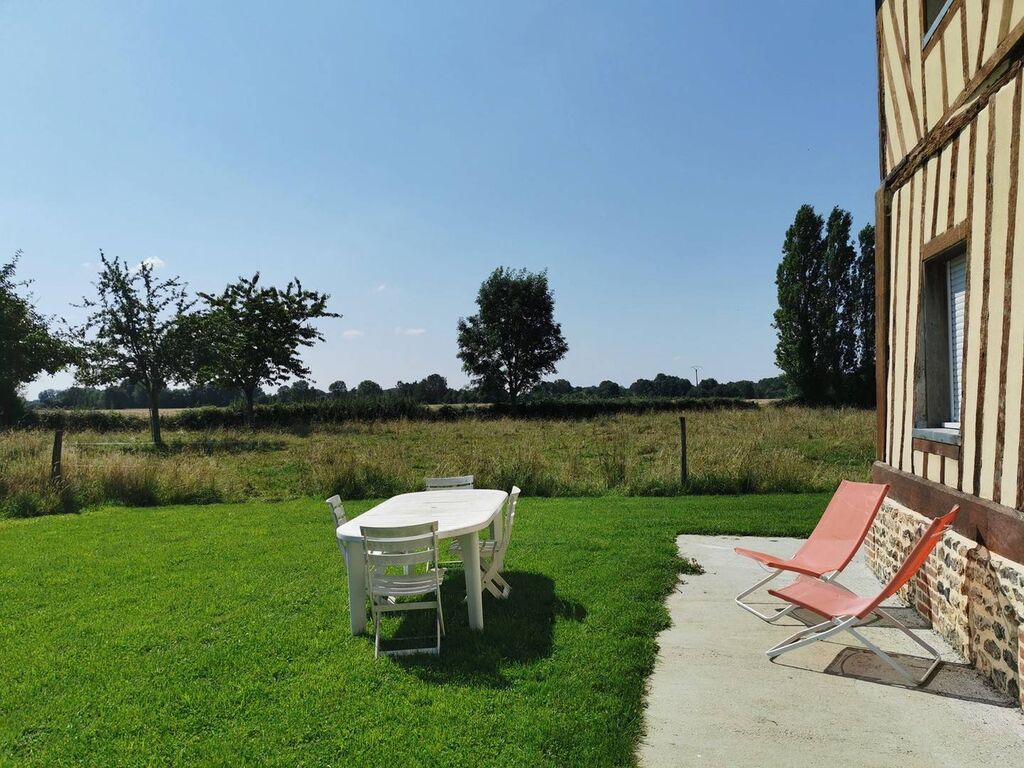 Maison récemment rénovée, campagne LISIEUX EST