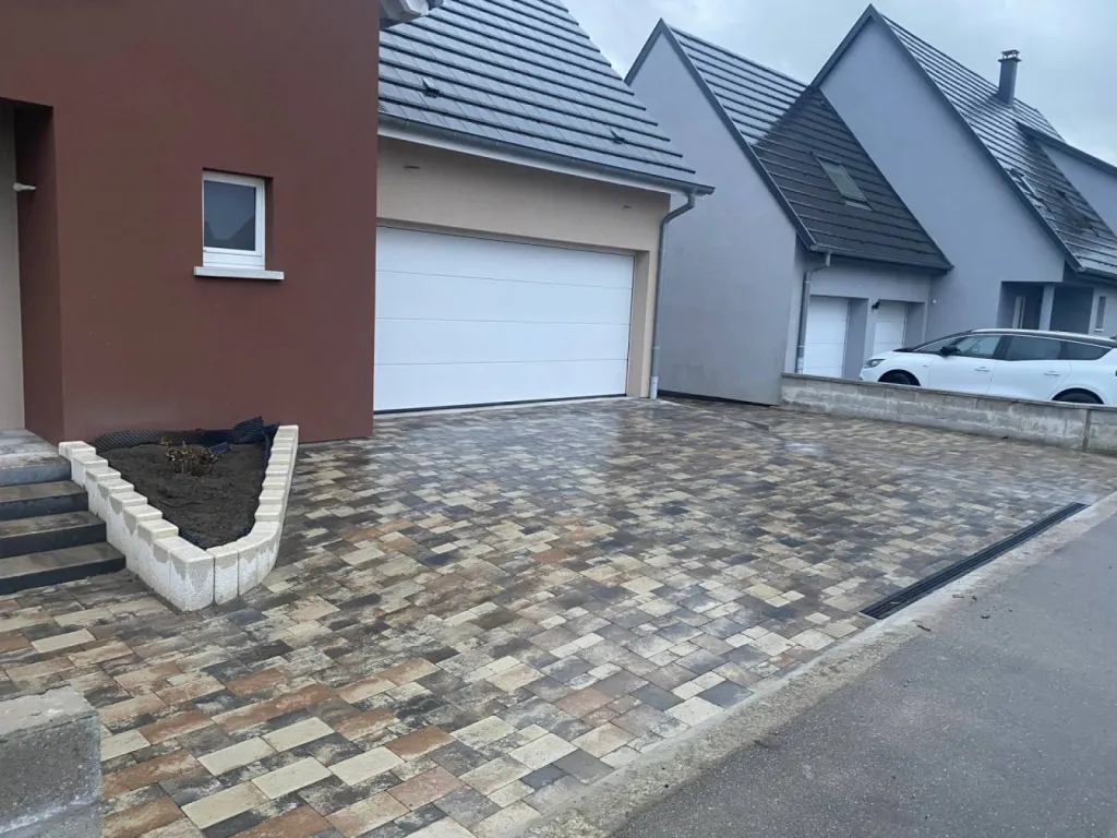 Pose de pavé pour entrée de maison à Strasbourg