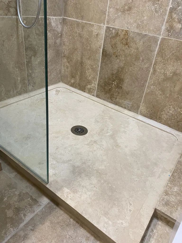 BAC A DOUCHE  - RECEVEUR DE DOUCHE TRAVERTIN BEIGE  120 X 90 X 5 CM 