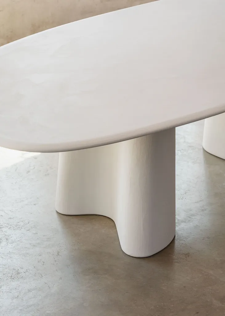 Table béton design à Toulouse chez Ginette design 