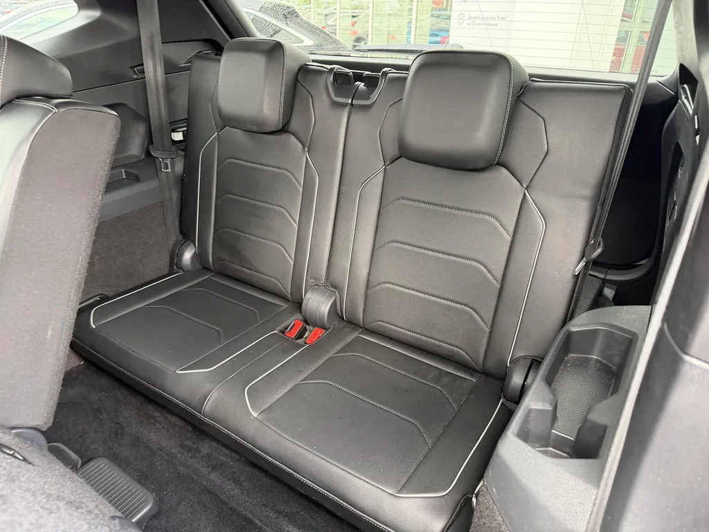 Volkswagen Tiguan Allspace occasion diesel automatique proche Lillebonne – SUV familial haut de gamme fiable et spacieux