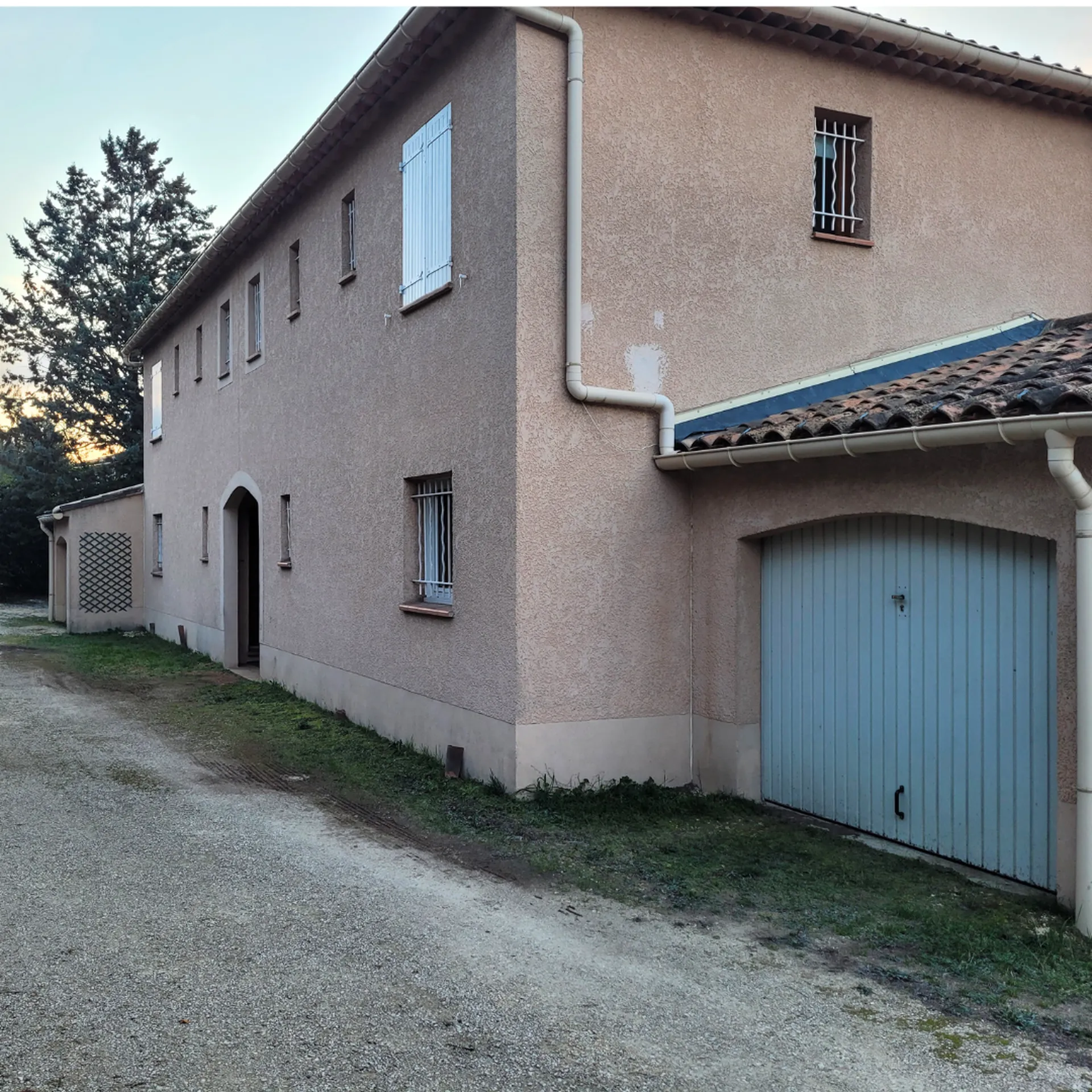 Rénovation et extension d'une propriété à Puyricard, Bouches du Rhône, à proximité d'Aix en Provence