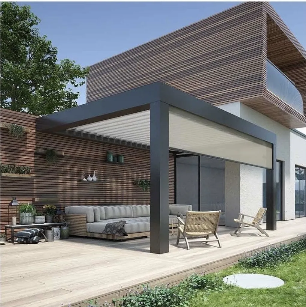 Pergola bioclimatique haut de gamme gris anthracite et store zip intégré