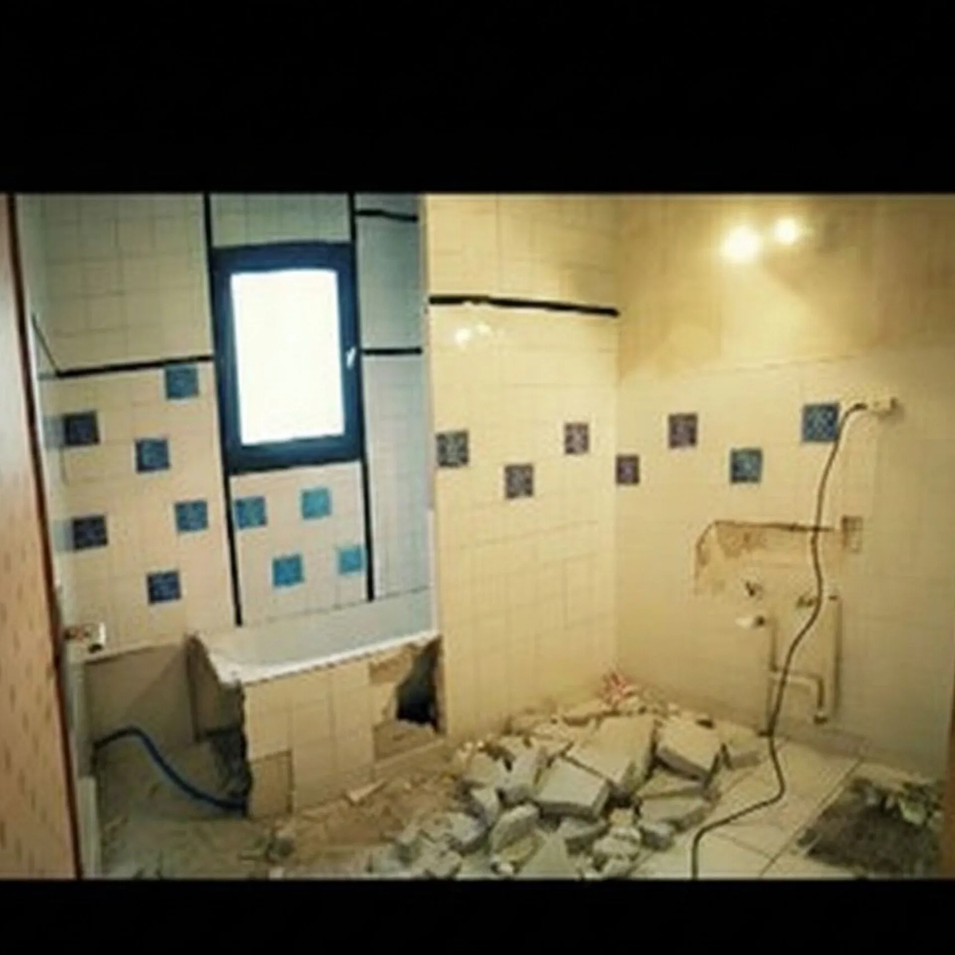 Rénovation salle de bains industriel Bouc Bel Air