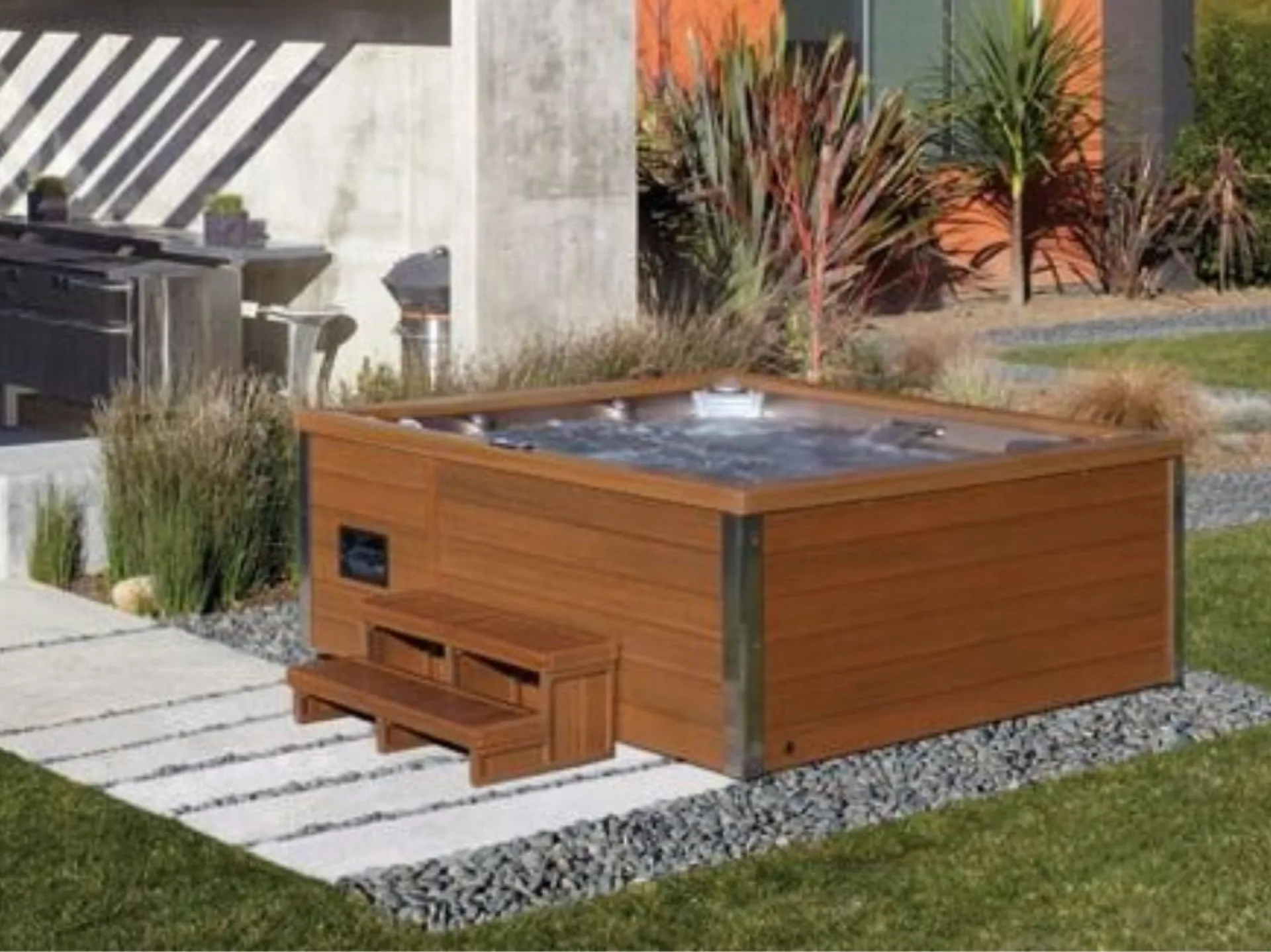 Installer un spa Jacuzzi® en bois à Valence