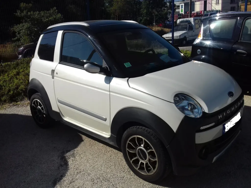 vente voiture sans permis occasion MGO 3 Highland pres de toulon 83