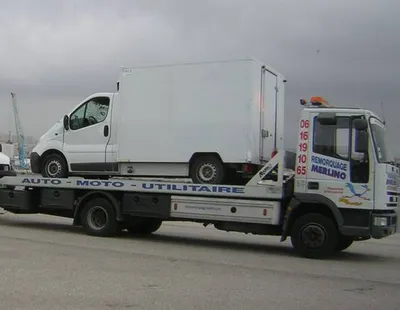 Remorquage d'utilitaire pour le sortir de la fourrière à Marseille 