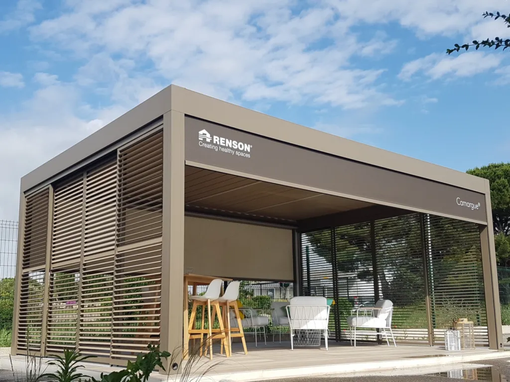 Vente de pergola aluminium à lames orientables à Pélissanne