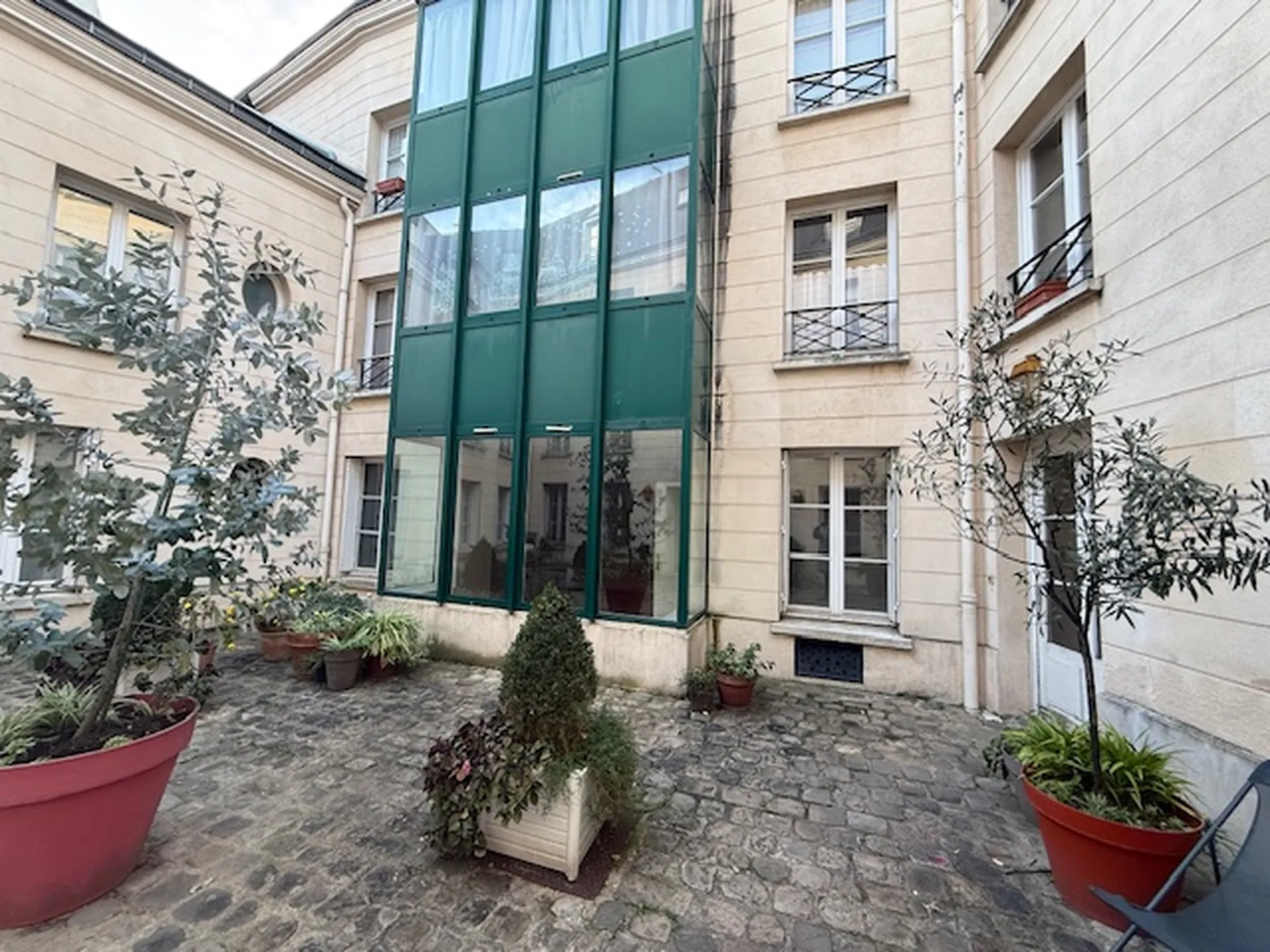 local professionnel rue du vieil abreuvoir