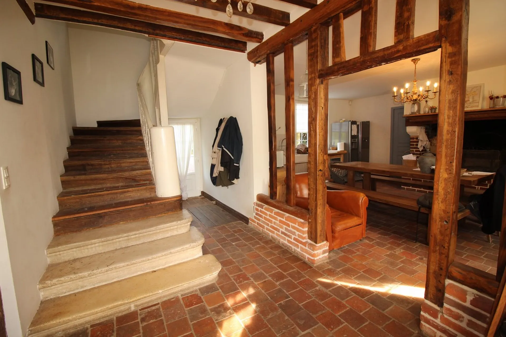 En vente maison de maître aux beaux volumes env.310m² région cormeilles 27260