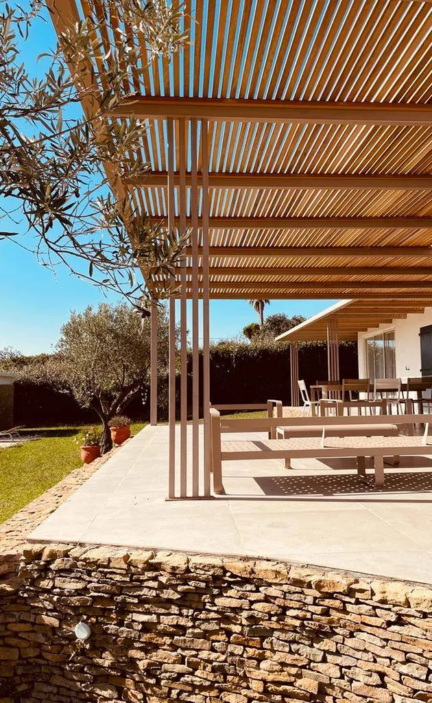 artisan ferronnier pour pergola sur mesure