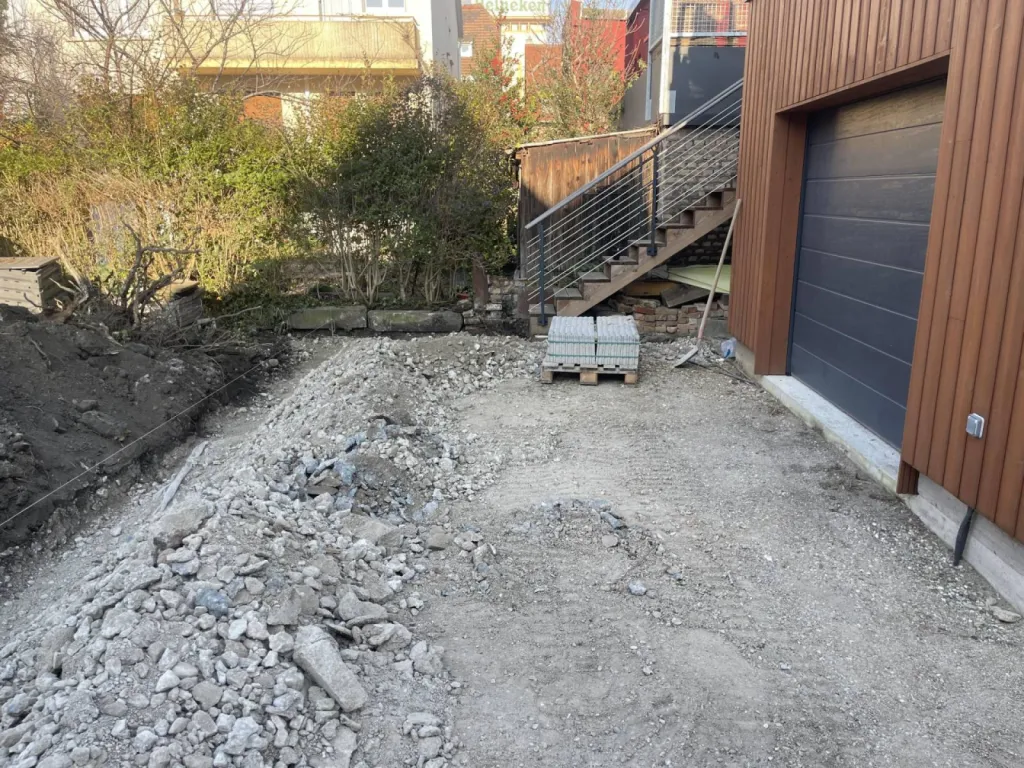 Réalisation d'une voie d'accès en pavé ARRISCADO avec finition joints en polymère à Strasbourg 