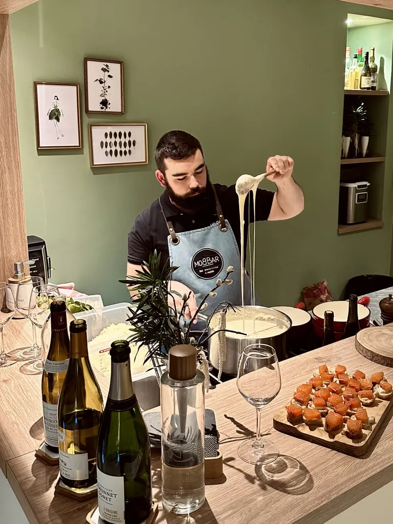 Animation fondue savoyarde, traiteur savoyard dans le Rhône