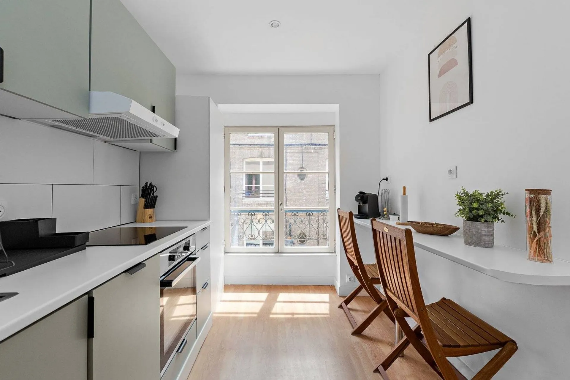 Appartement situé au 2ème étage, meublé de 64.43m² en Duplex en centre ville de Dieppe, Normandie, 76.